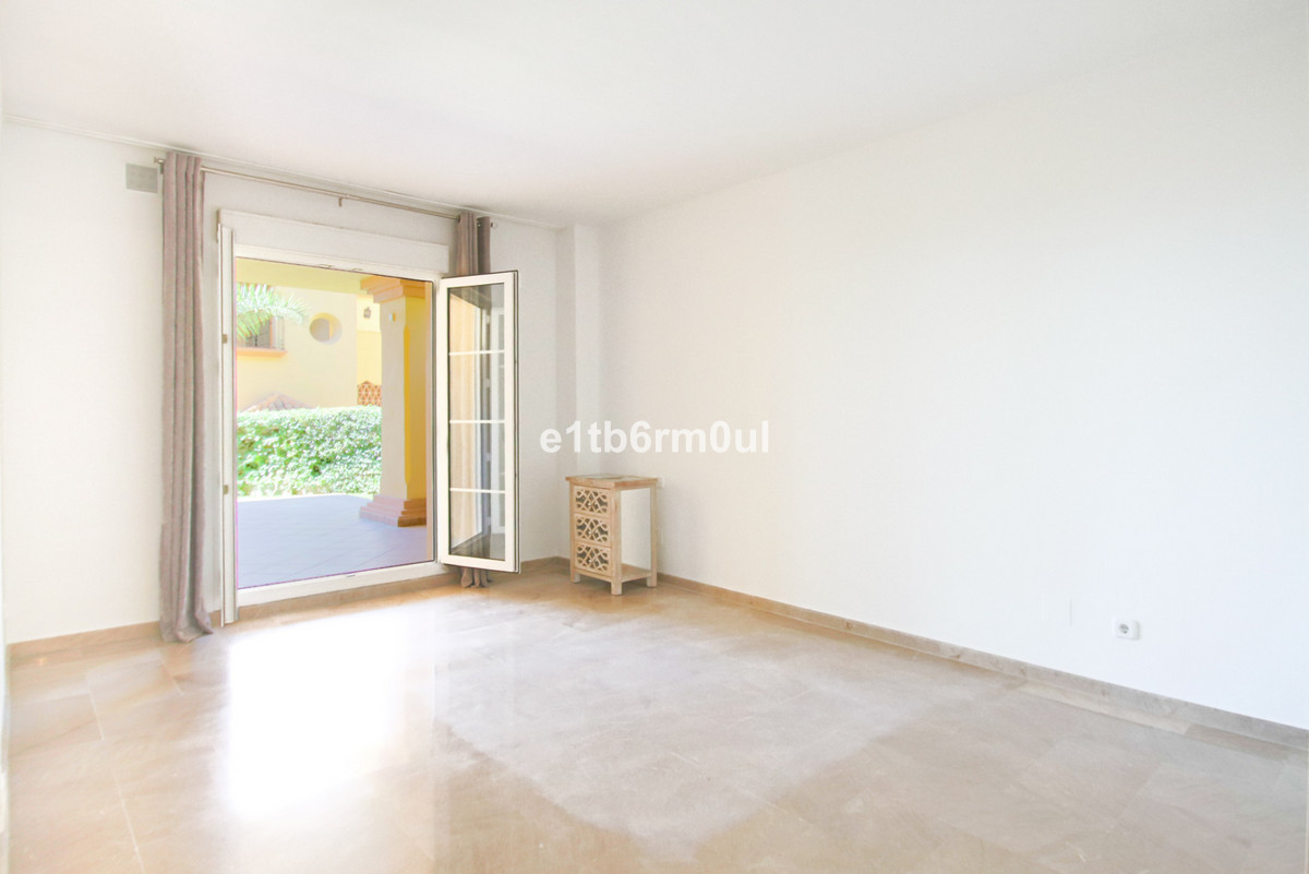 3 Bed Apartment for sale in Nueva Andalucía Costa Del Sol, Málaga, Spain