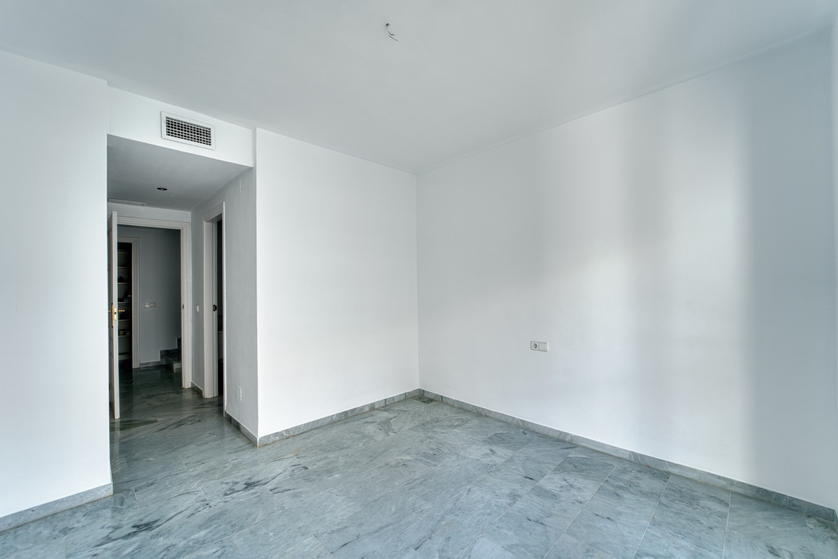 Se vende Ático Dúplex de 5 dormitorios en Costa Del Sol, Málaga, España