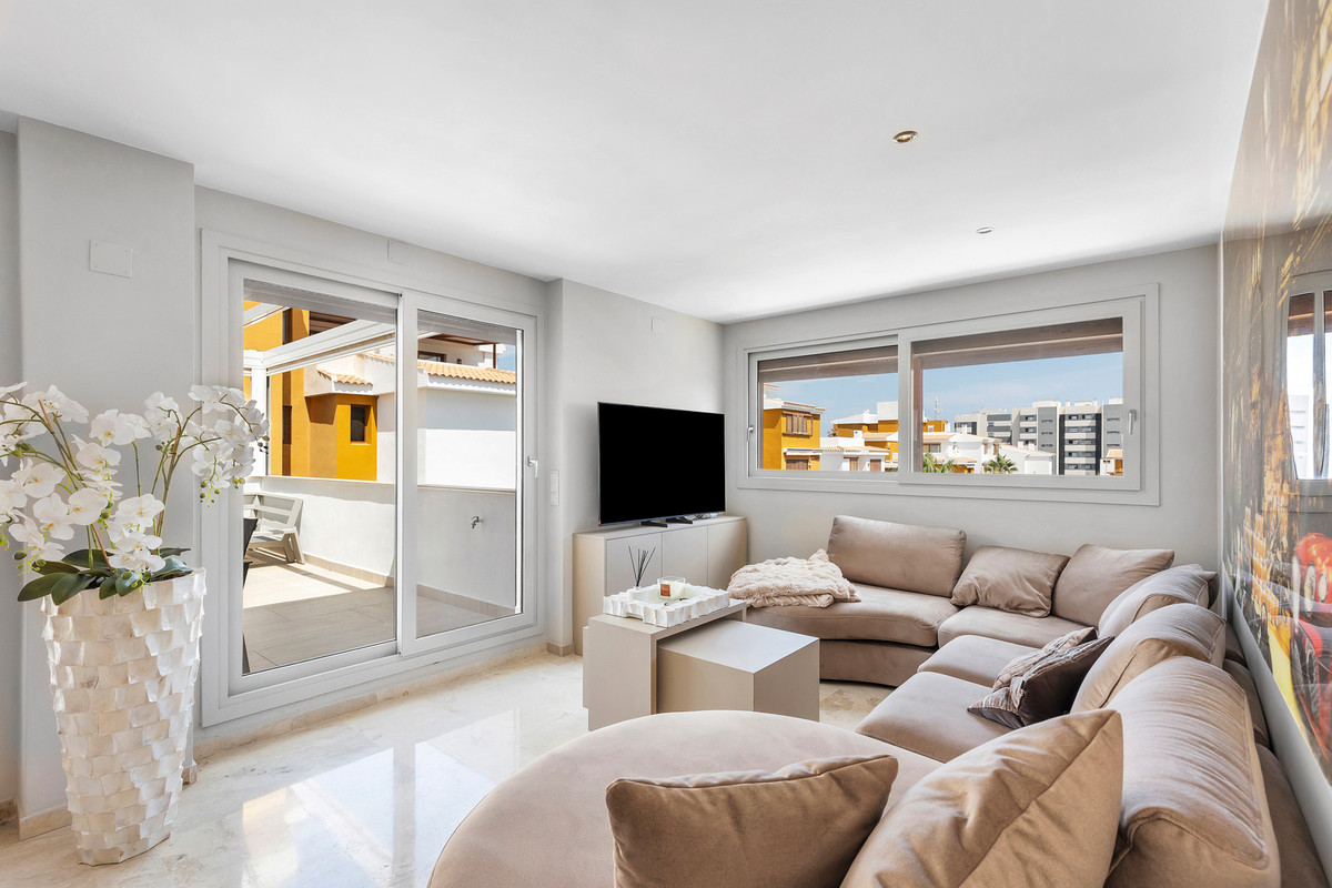 3 Bed Apartment for sale in Punta Prima Costa Blanca, Alicante, Spain