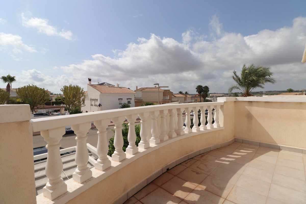 2 Bed Townhouse for sale in Benijofar Costa Blanca, Alicante, Spain