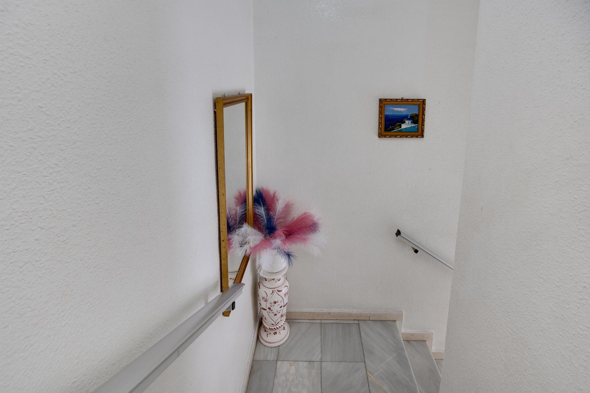 3 Bed Townhouse for sale in Torrevieja Costa Blanca, Alicante, Spain