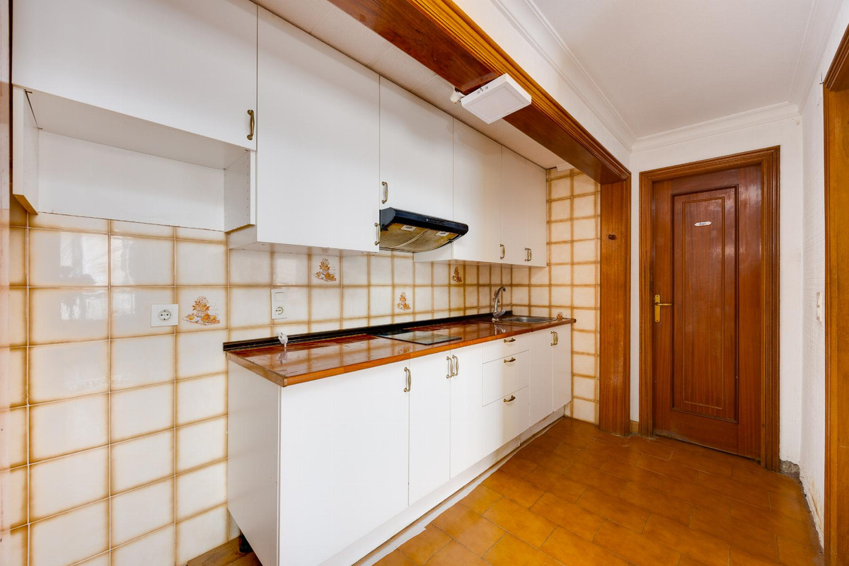 1 Bed Apartment for sale in Torrevieja Costa Blanca, Alicante, Spain