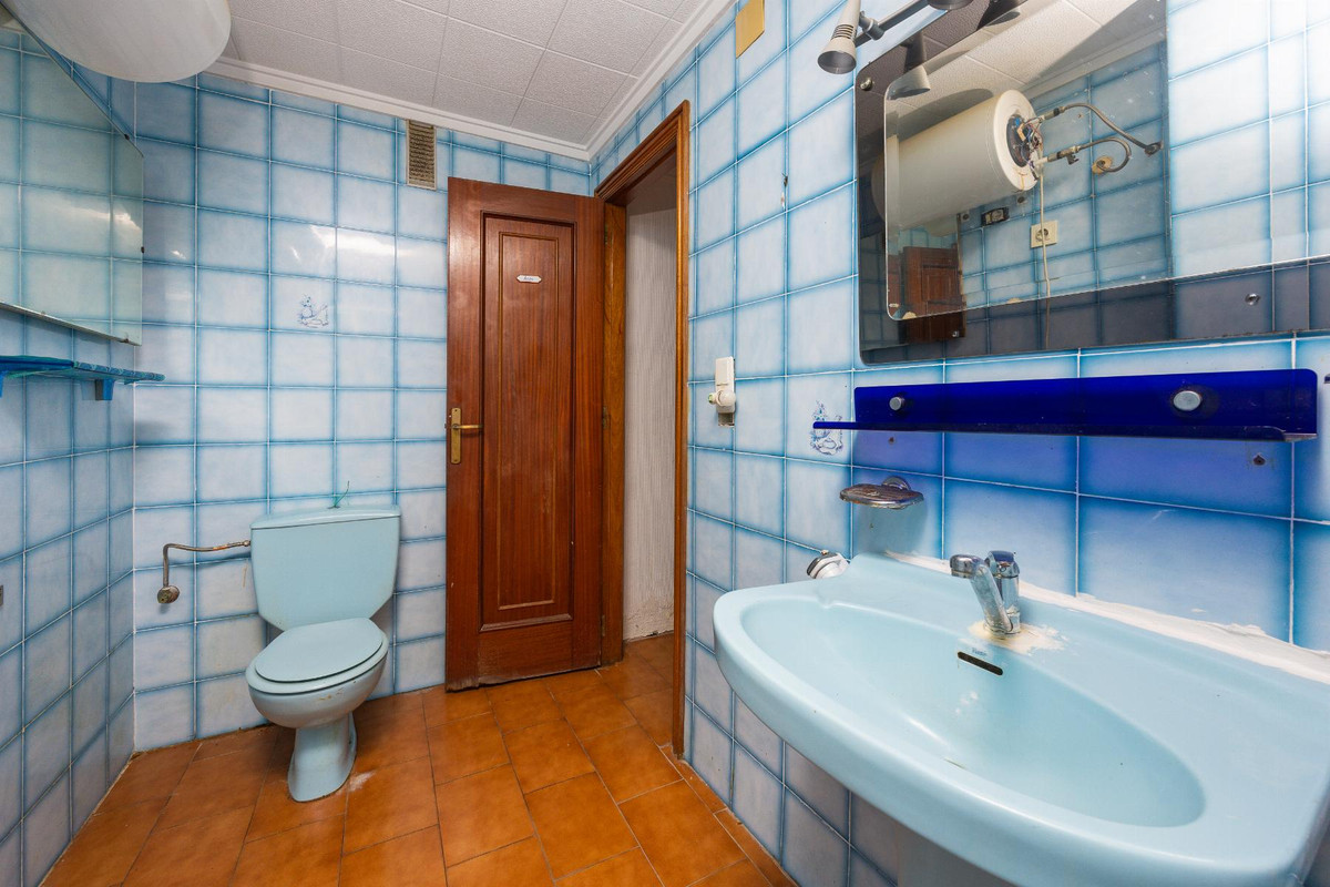 1 Bed Apartment for sale in Torrevieja Costa Blanca, Alicante, Spain