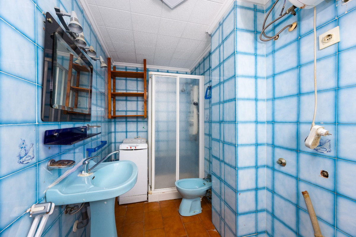 1 Bed Apartment for sale in Torrevieja Costa Blanca, Alicante, Spain