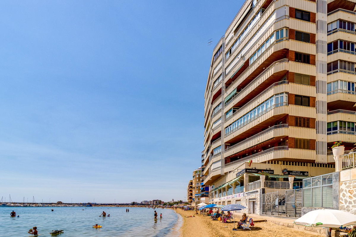 1 Bed Apartment for sale in Torrevieja Costa Blanca, Alicante, Spain