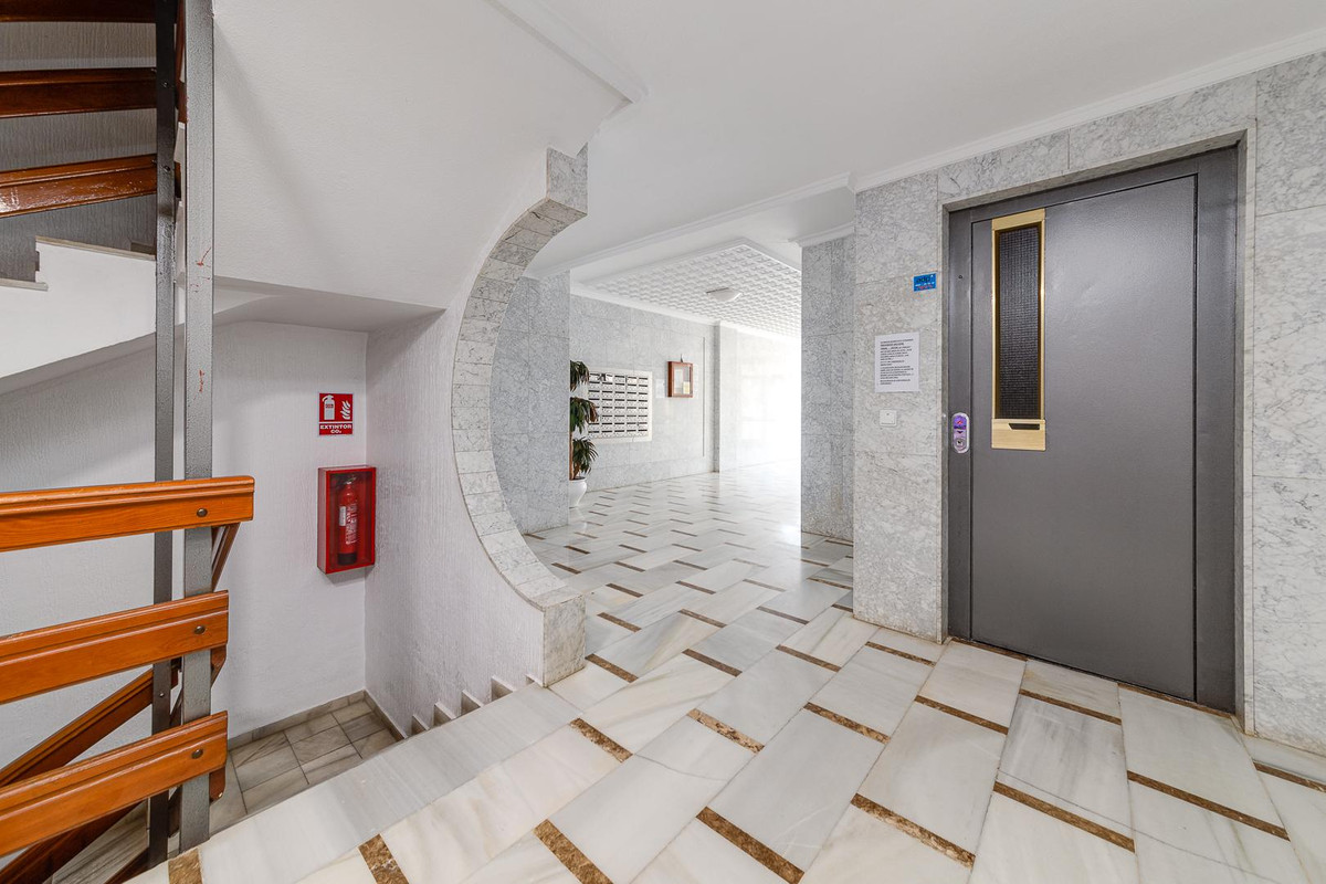 1 Bed Apartment for sale in Torrevieja Costa Blanca, Alicante, Spain
