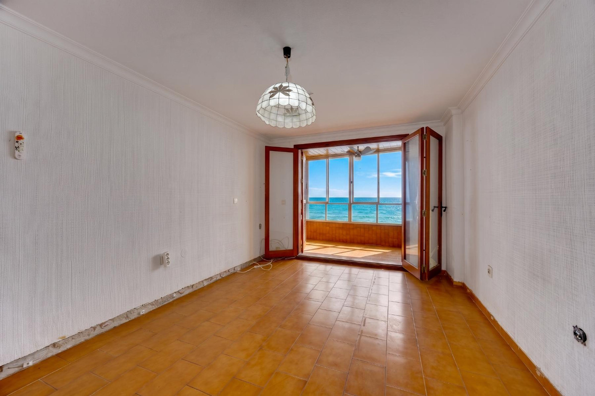 1 Bed Apartment for sale in Torrevieja Costa Blanca, Alicante, Spain