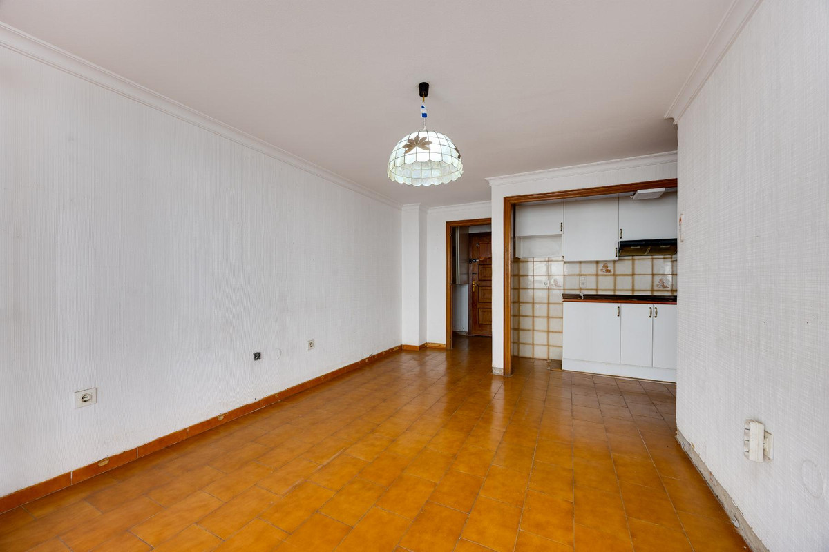 1 Bed Apartment for sale in Torrevieja Costa Blanca, Alicante, Spain
