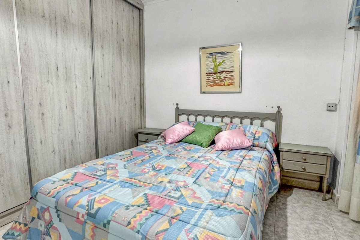 Se vende Apartamento Planta Media de 3 dormitorios en Costa Blanca, Alicante, España