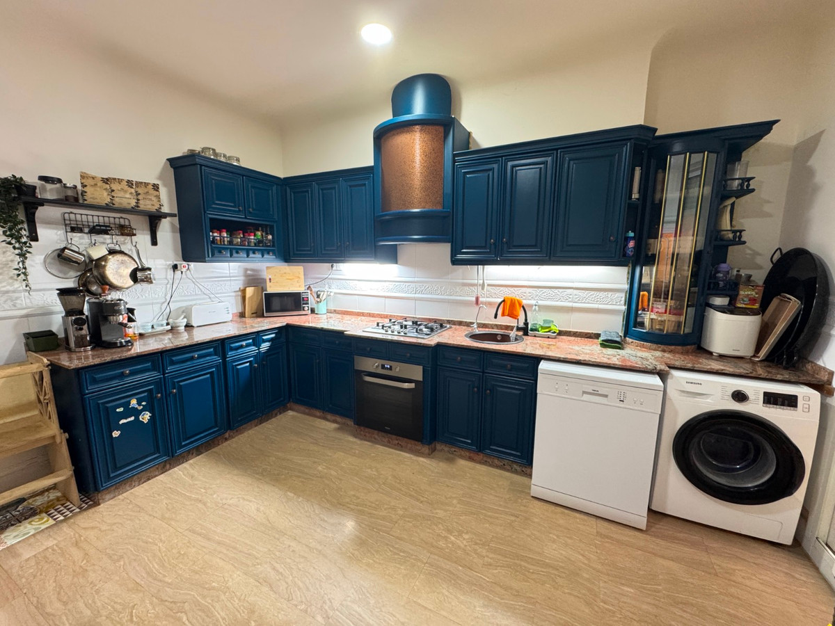 5 Bed Apartment for sale in Guardamar Del Segura Costa Blanca, Alicante, Spain