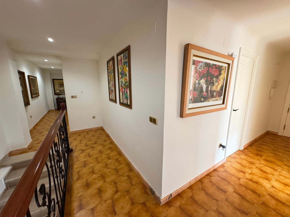 5 Bed Apartment for sale in Guardamar Del Segura Costa Blanca, Alicante, Spain
