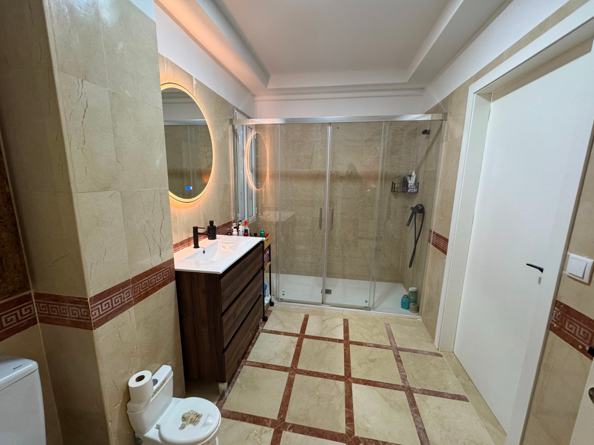 5 Bed Apartment for sale in Guardamar Del Segura Costa Blanca, Alicante, Spain