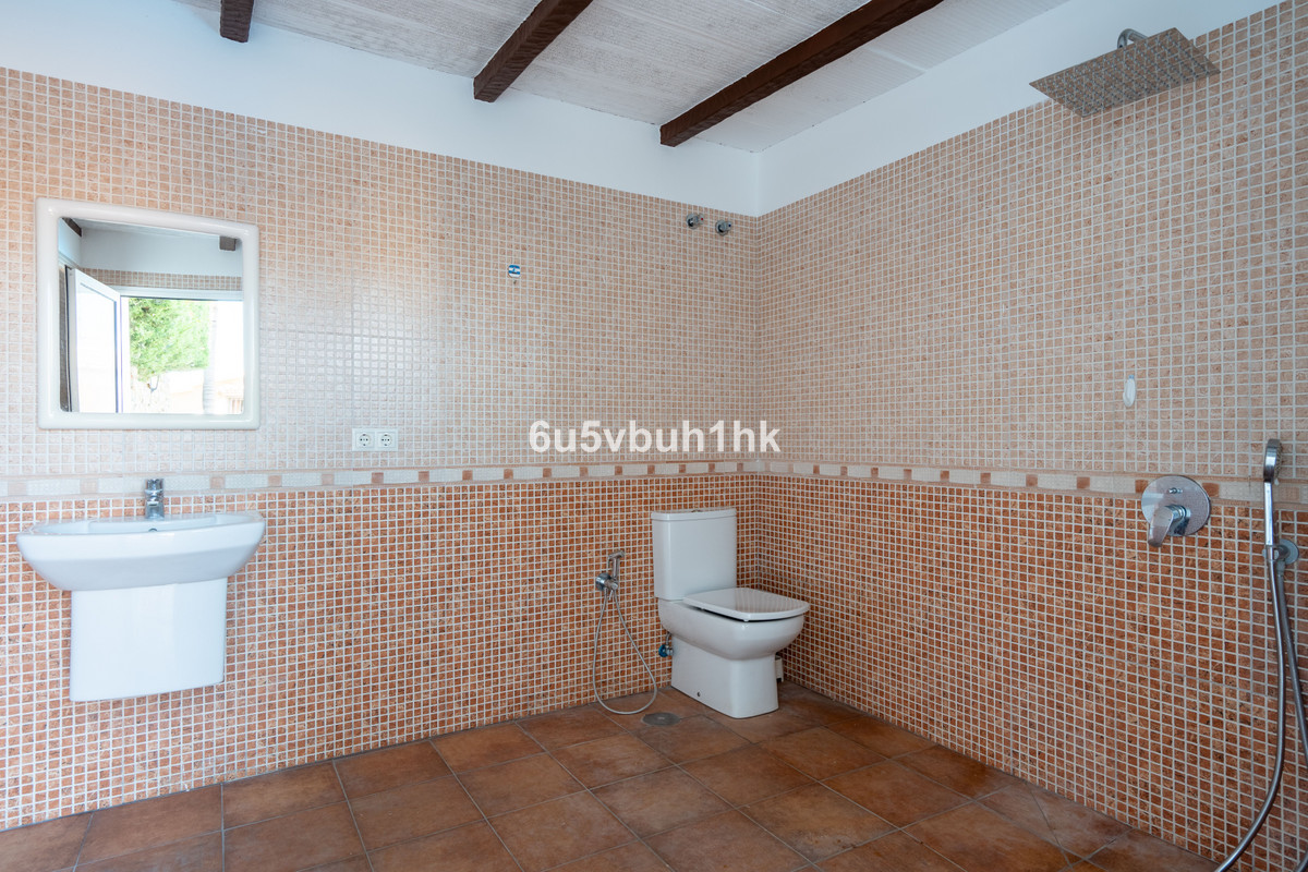 4 Bed Townhouse for sale in Torreblanca Costa Del Sol, Málaga, Spain