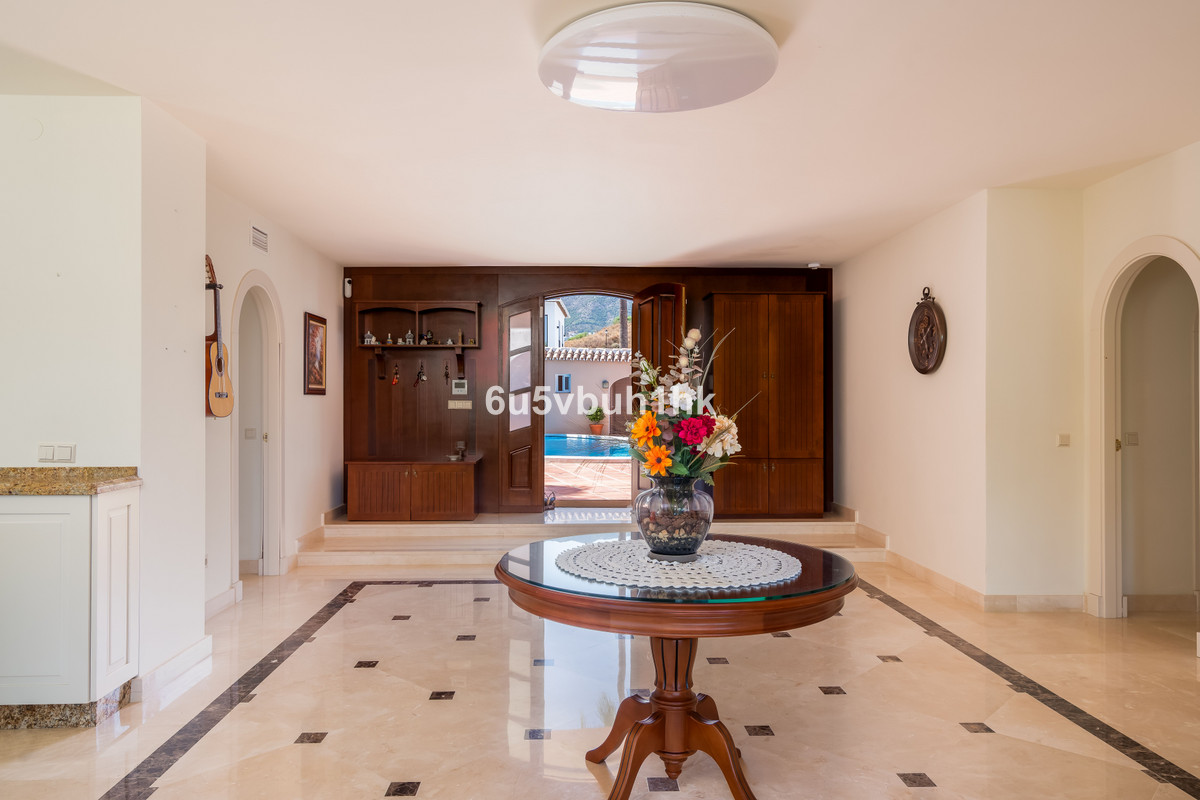 4 Bed Townhouse for sale in Torreblanca Costa Del Sol, Málaga, Spain
