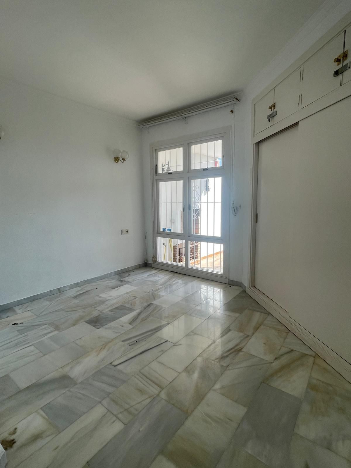 Se vende Apartamento Planta Baja de 2 dormitorios en Costa Del Sol, Málaga, España