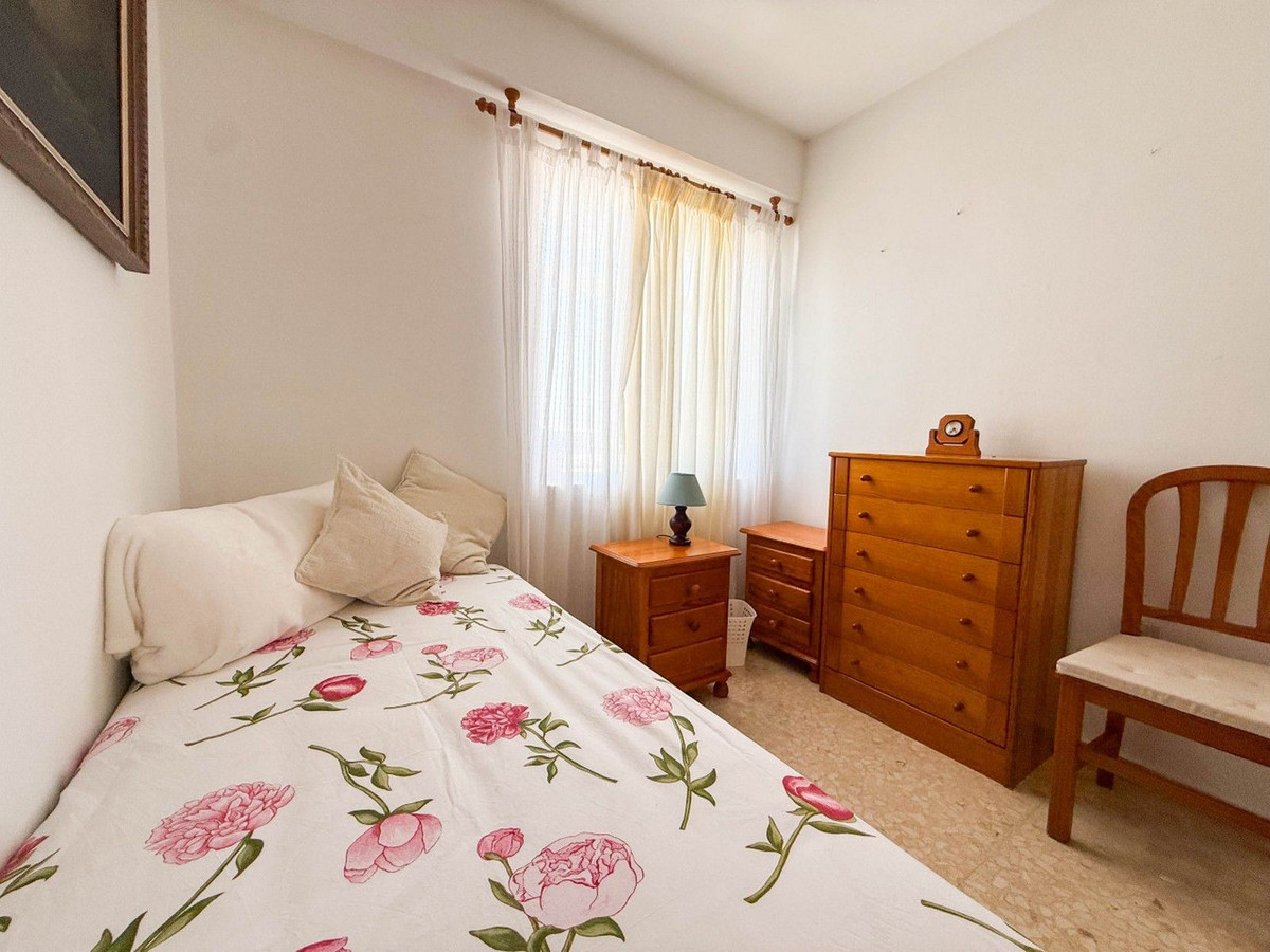 4 Bed Apartment for sale in Marbella Costa Del Sol, Málaga, Spain