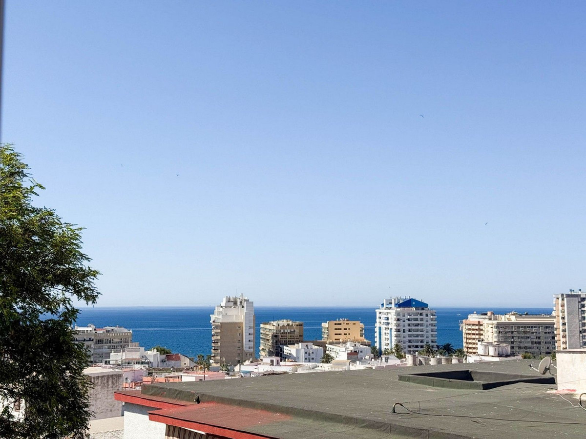 4 Bed Apartment for sale in Marbella Costa Del Sol, Málaga, Spain