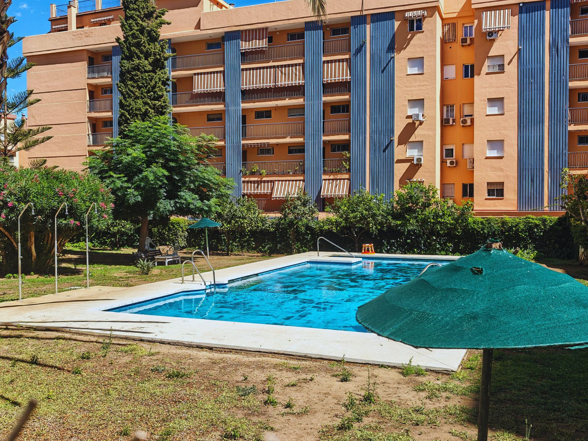 1 Bed Apartment for sale in Fuengirola Costa Del Sol, Málaga, Spain