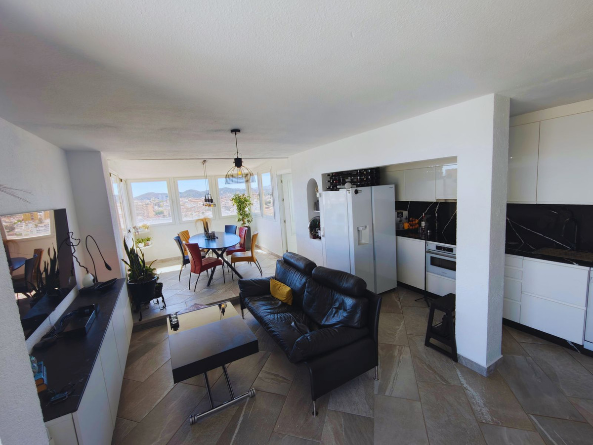 1 Bed Apartment for sale in Fuengirola Costa Del Sol, Málaga, Spain