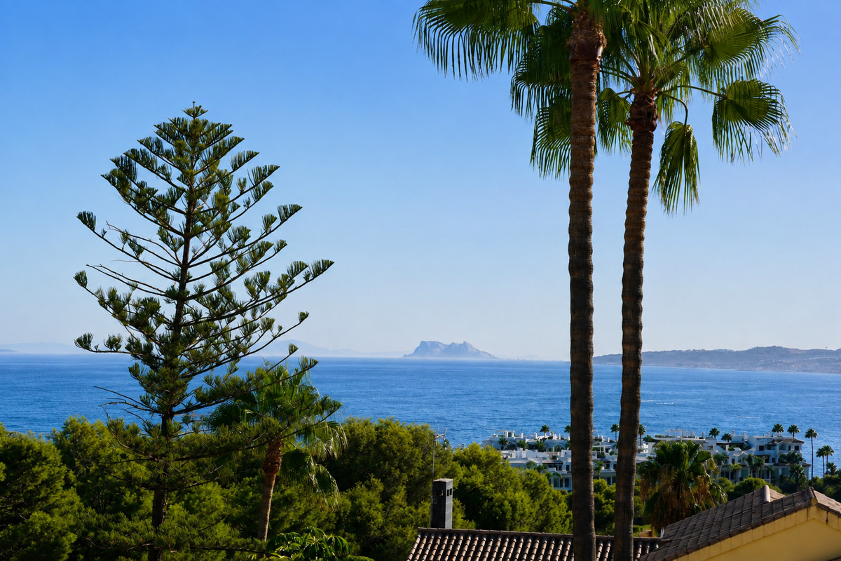 Se vende Villa - Chalet de 4 dormitorios en Costa Del Sol, Málaga, España