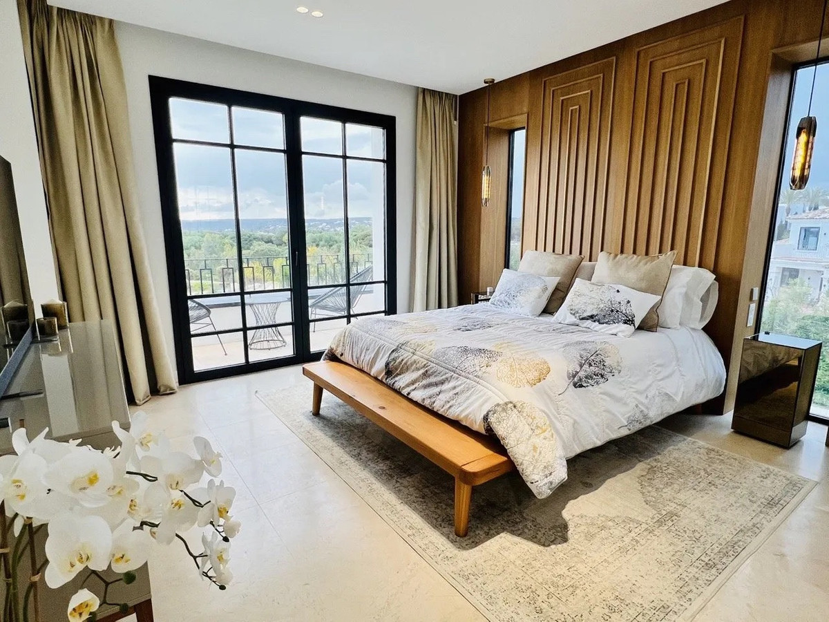 6 Bed Townhouse for sale in Sotogrande Costa Del Sol, Cádiz, Spain