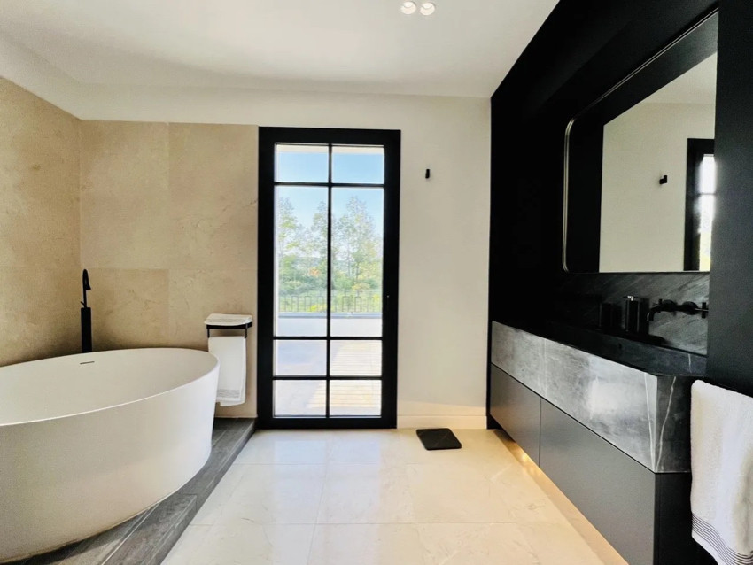 6 Bed Townhouse for sale in Sotogrande Costa Del Sol, Cádiz, Spain