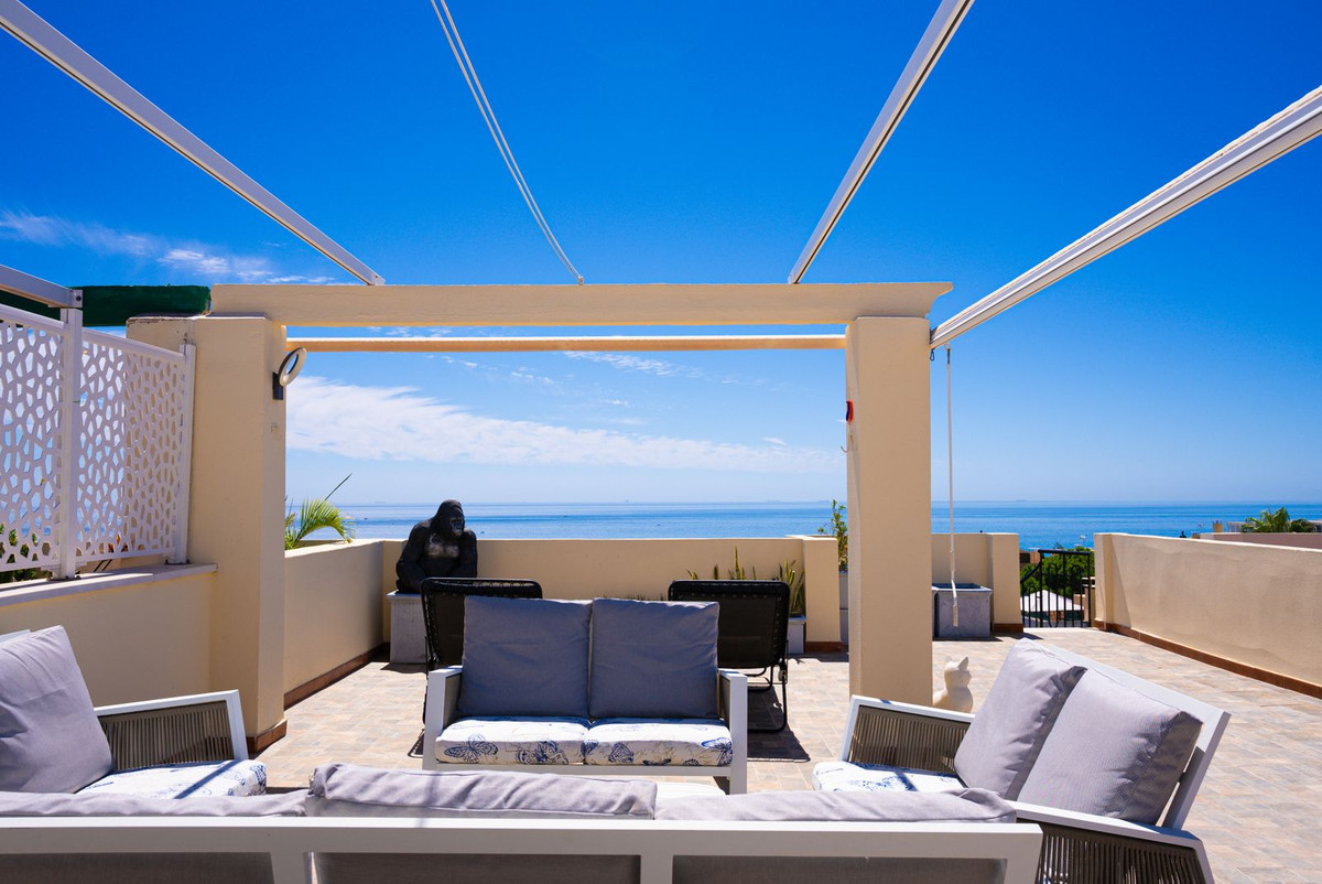 Se vende Ático de 2 dormitorios en Costa Del Sol, Málaga, España