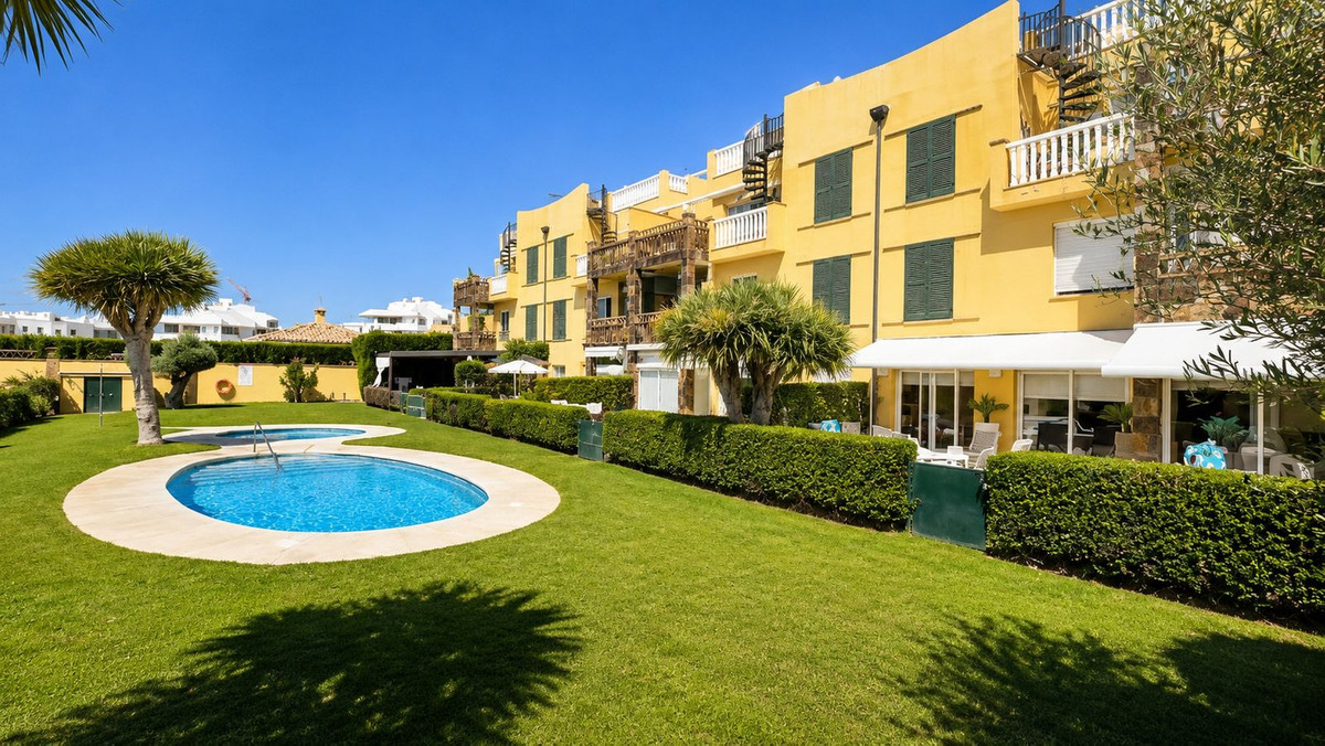 Se vende Ático de 2 dormitorios en Costa Del Sol, Málaga, España