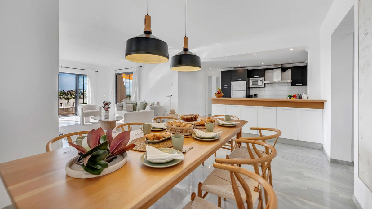 3 Bed Apartment for sale in Nueva Andalucía Costa Del Sol, Málaga, Spain