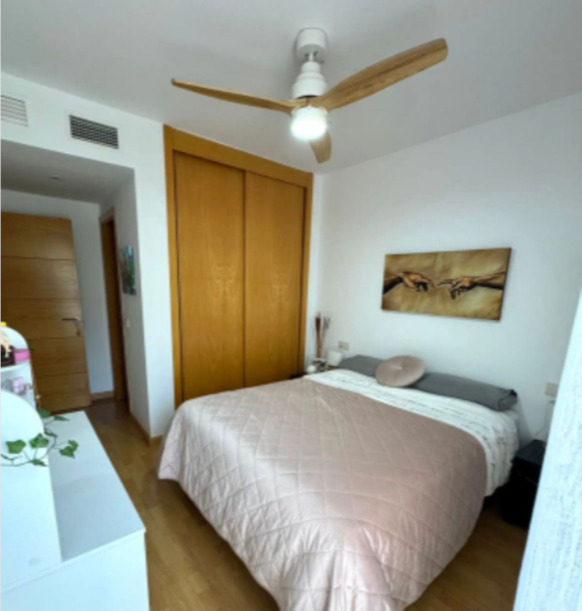 Se vende Apartamento Planta Media de 2 dormitorios en Costa Del Sol, Málaga, España