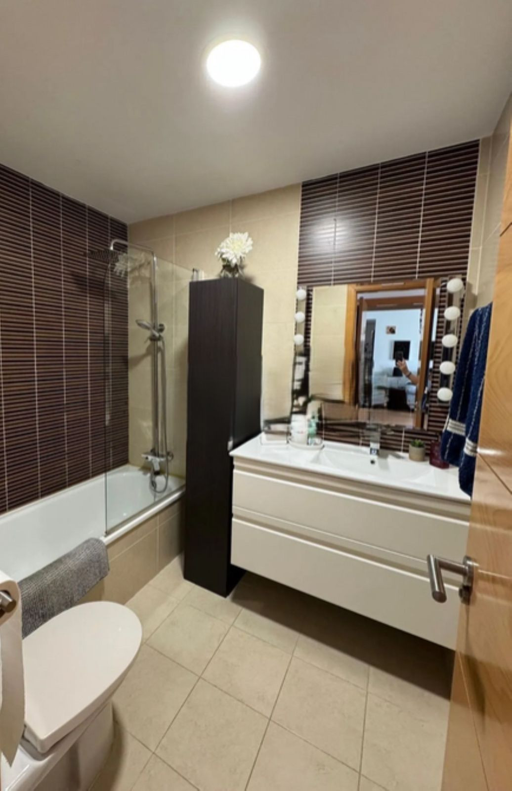 Se vende Apartamento Planta Media de 2 dormitorios en Costa Del Sol, Málaga, España
