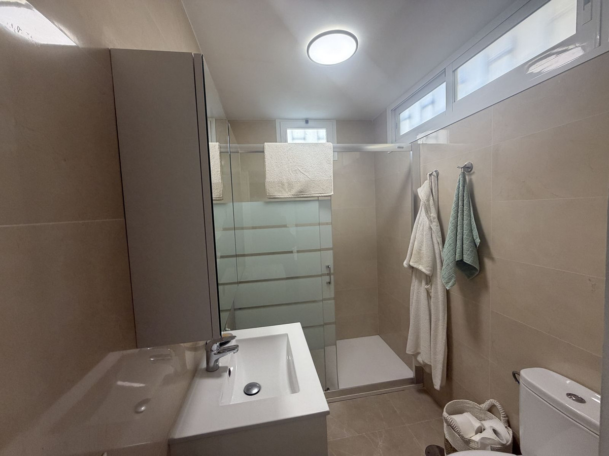 3 Bed Apartment for sale in Marbella Costa Del Sol, Málaga, Spain