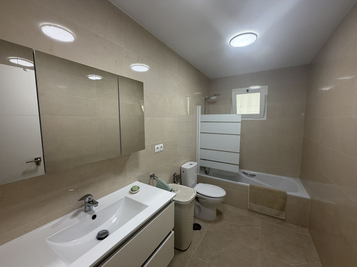3 Bed Apartment for sale in Marbella Costa Del Sol, Málaga, Spain