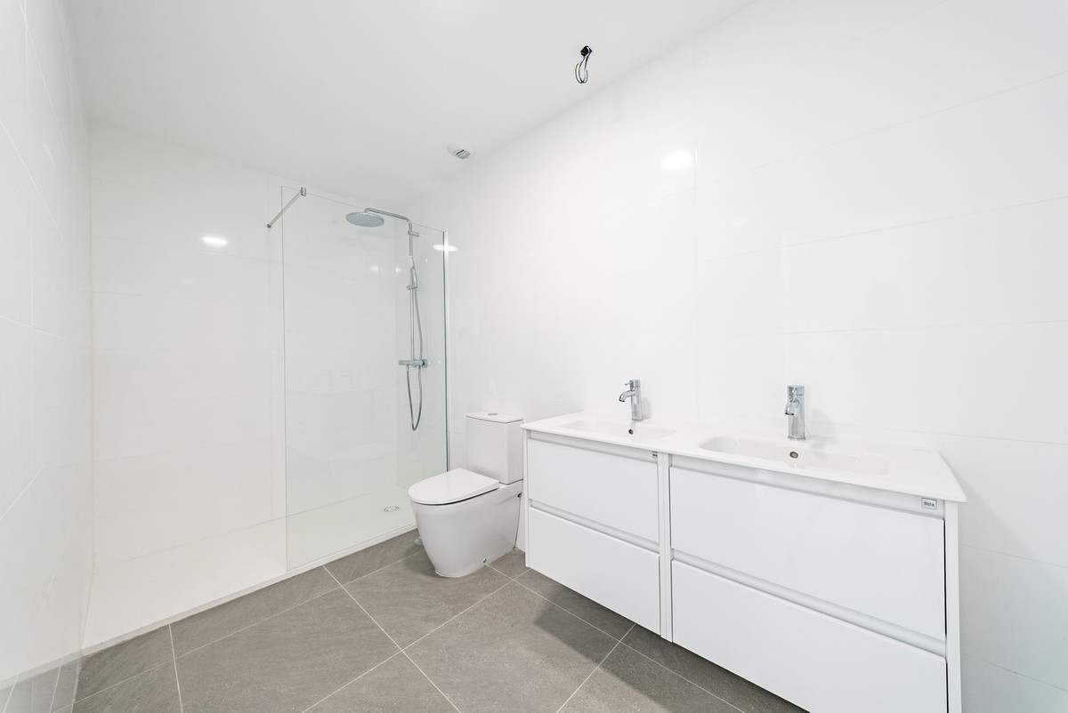 2 Bed Apartment for sale in El Chaparral Costa Del Sol, Málaga, Spain