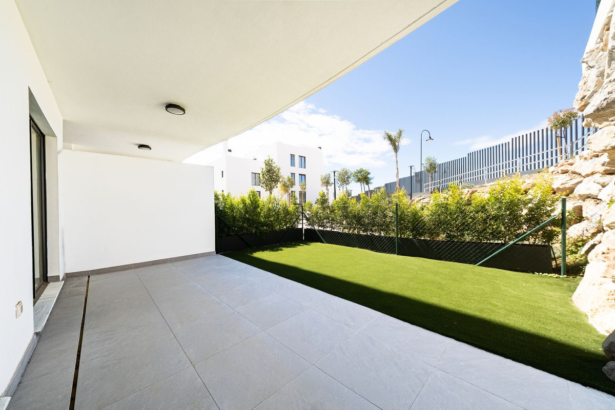 2 Bed Apartment for sale in El Chaparral Costa Del Sol, Málaga, Spain