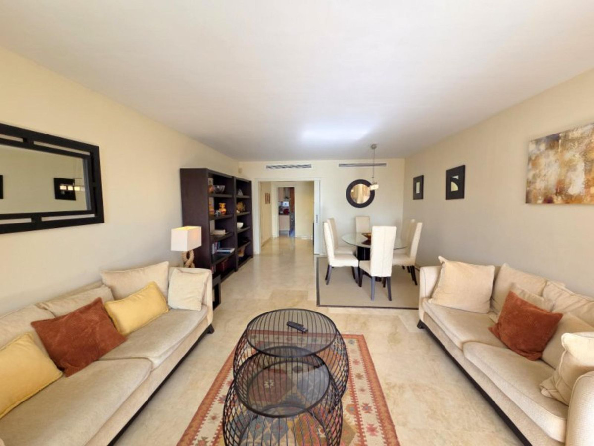 3 Bed Apartment for sale in La Duquesa Costa Del Sol, Málaga, Spain