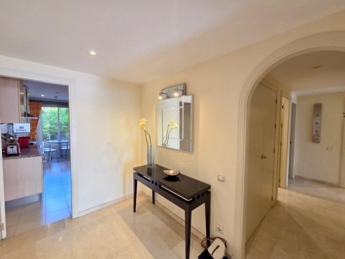 3 Bed Apartment for sale in La Duquesa Costa Del Sol, Málaga, Spain