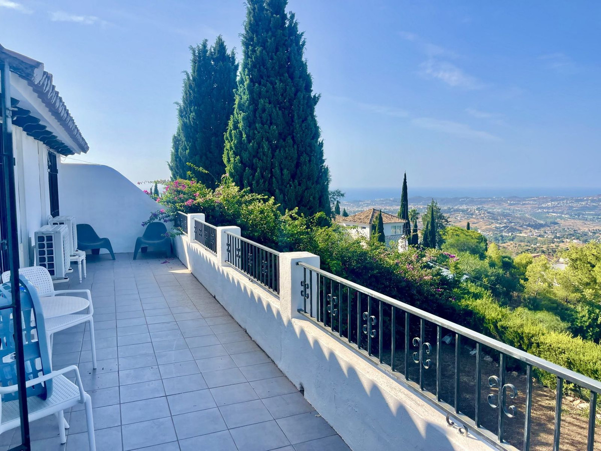 4 Bed Townhouse for sale in Mijas Costa Del Sol, Málaga, Spain