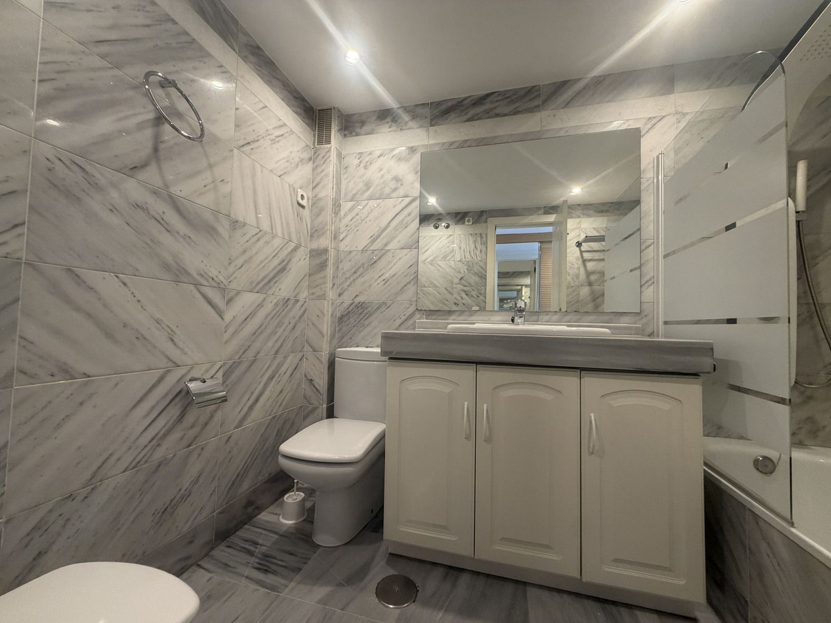 2 Bed Apartment for sale in Marbella Costa Del Sol, Málaga, Spain