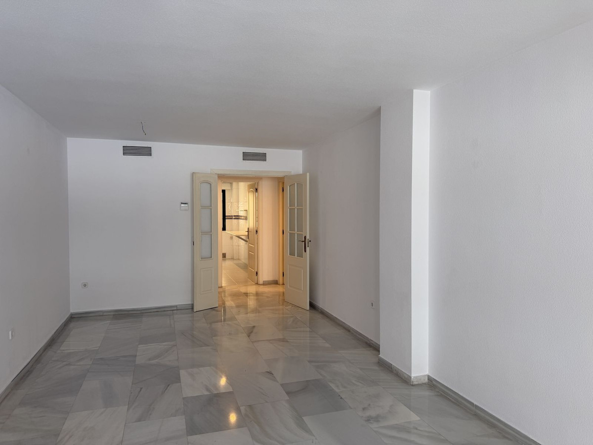 2 Bed Apartment for sale in Marbella Costa Del Sol, Málaga, Spain