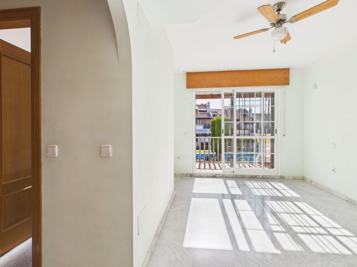 4 Bed Townhouse for sale in Marbella Costa Del Sol, Málaga, Spain
