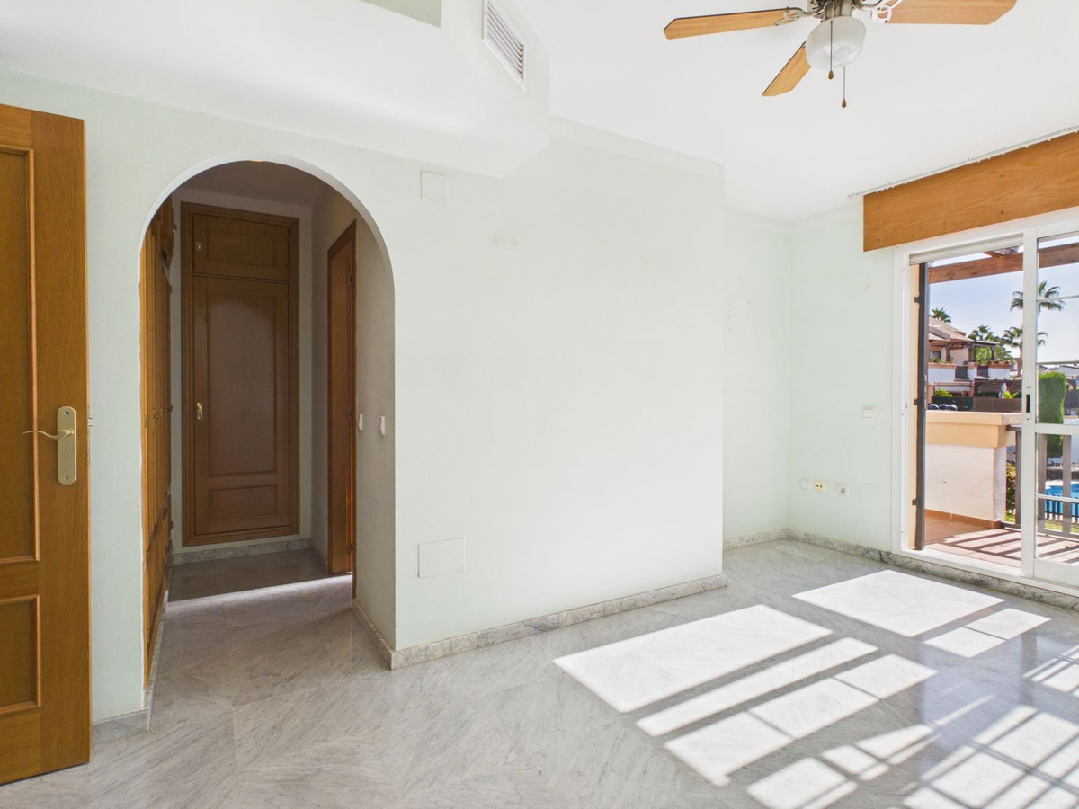4 Bed Townhouse for sale in Marbella Costa Del Sol, Málaga, Spain