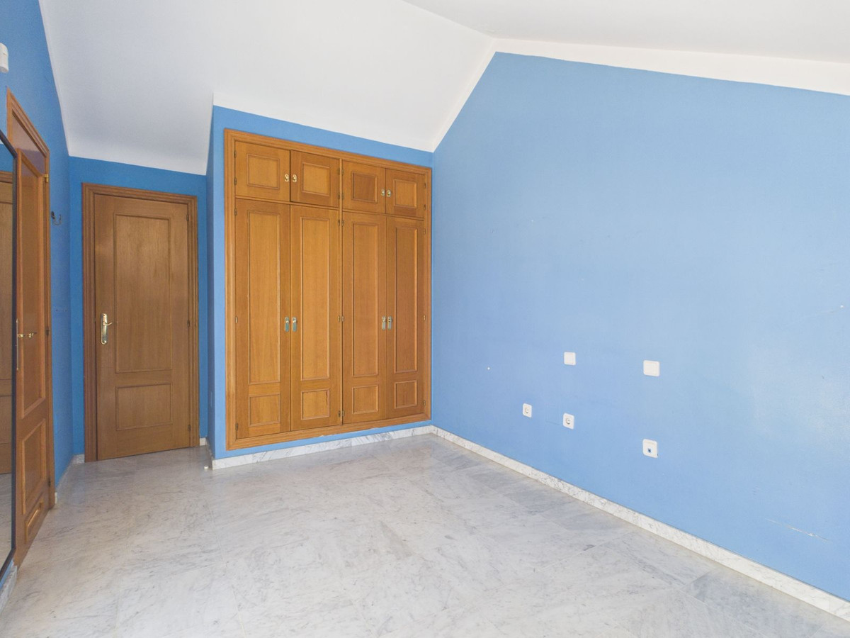 4 Bed Townhouse for sale in Marbella Costa Del Sol, Málaga, Spain