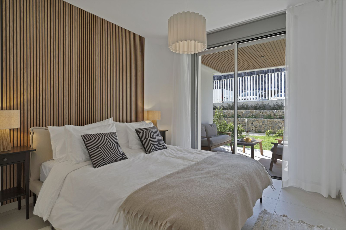 2 Bed Apartment for sale in Elviria Costa Del Sol, Málaga, Spain