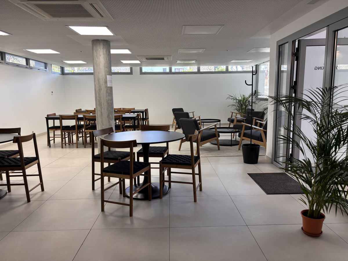 2 Bed Apartment for sale in Elviria Costa Del Sol, Málaga, Spain