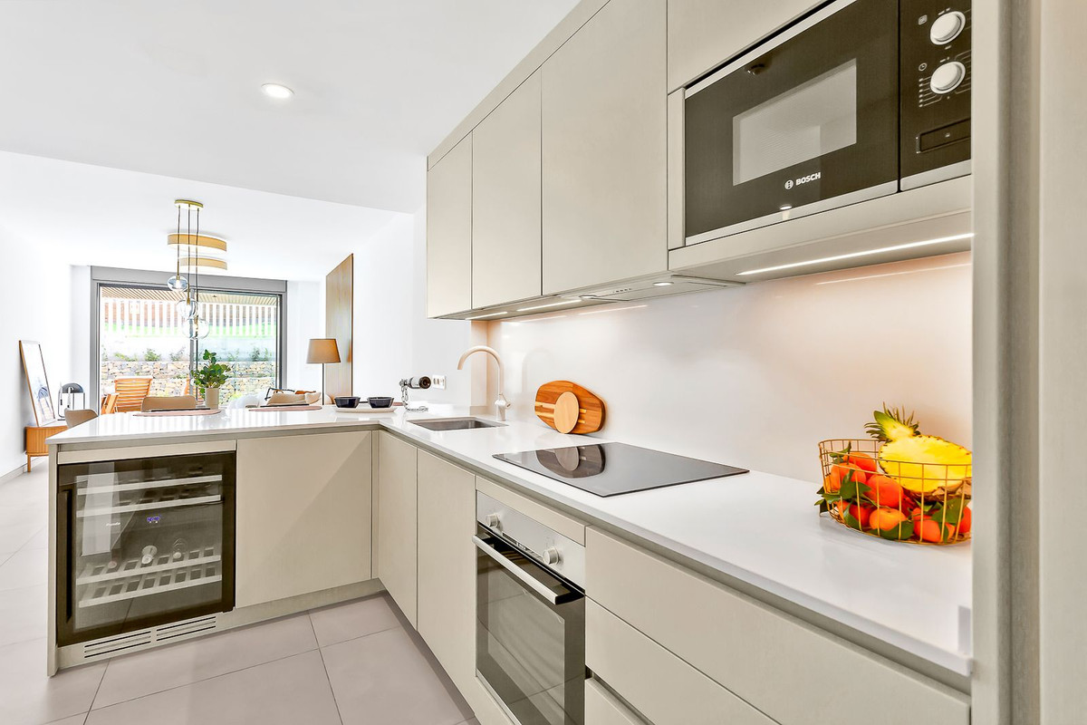 2 Bed Apartment for sale in Elviria Costa Del Sol, Málaga, Spain