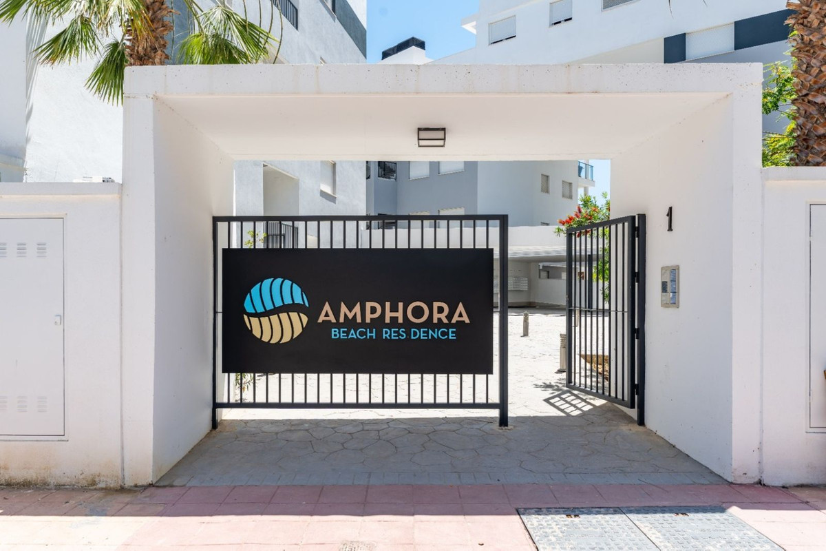 Se vende Apartamento Planta Baja de 2 dormitorios en Costa Del Sol, Málaga, España