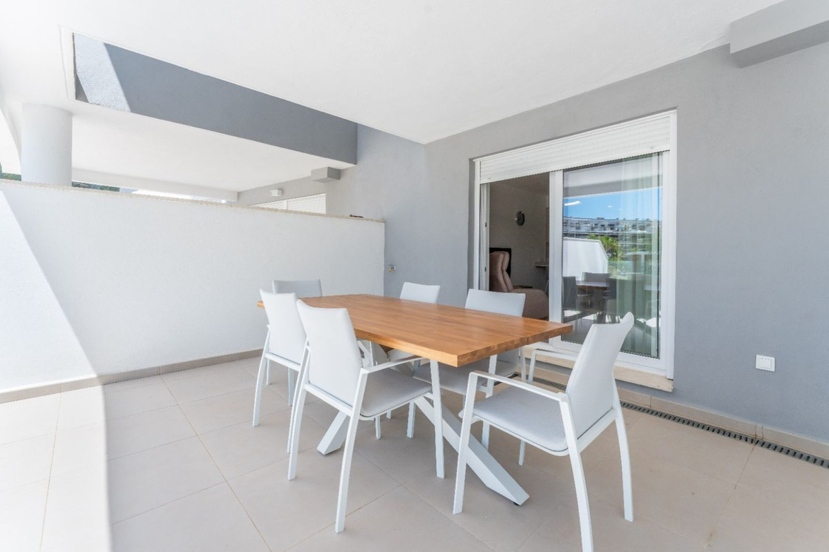 Se vende Apartamento Planta Baja de 2 dormitorios en Costa Del Sol, Málaga, España