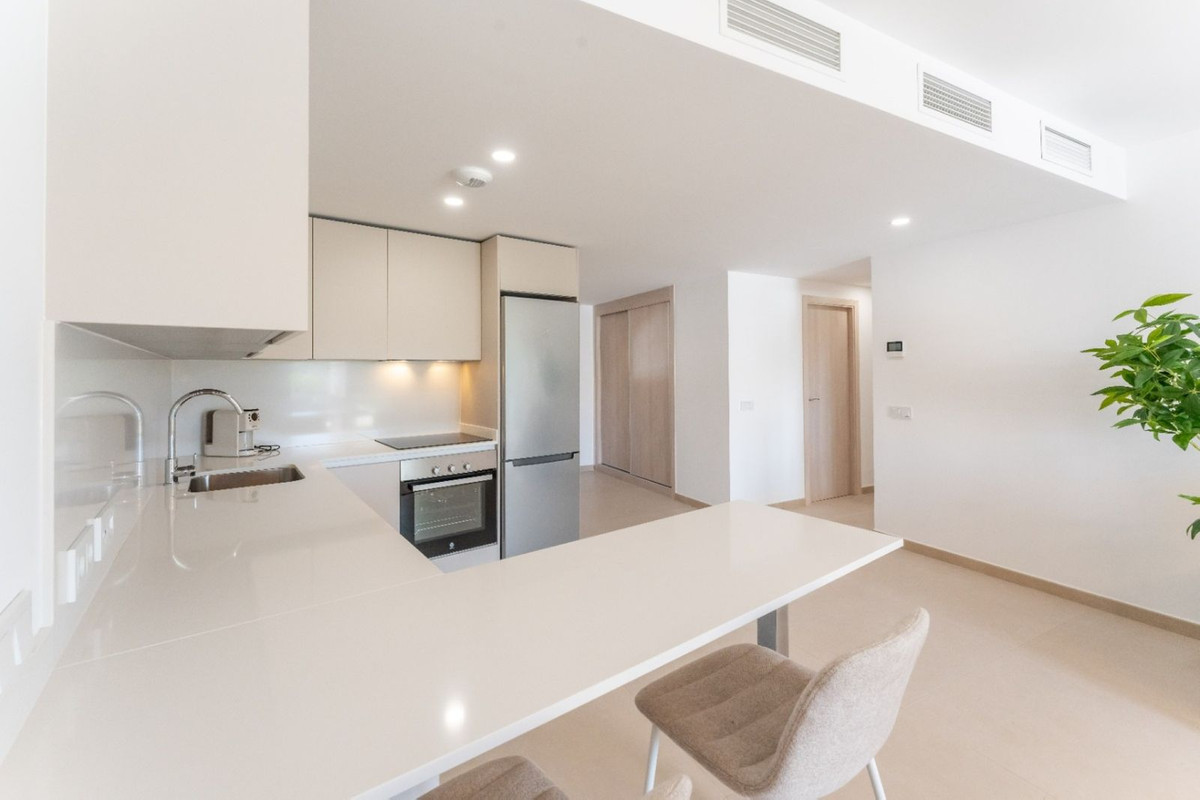 Se vende Apartamento Planta Baja de 2 dormitorios en Costa Del Sol, Málaga, España