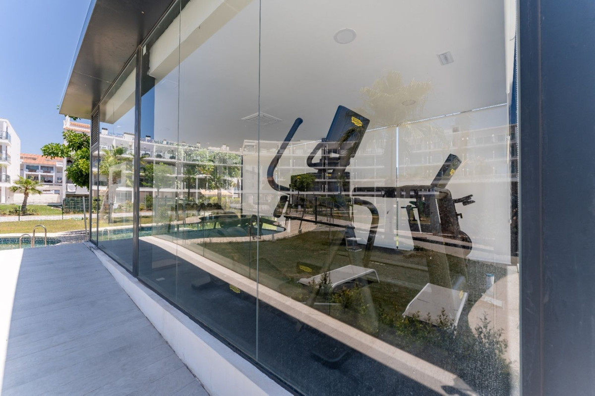 Se vende Apartamento Planta Baja de 2 dormitorios en Costa Del Sol, Málaga, España